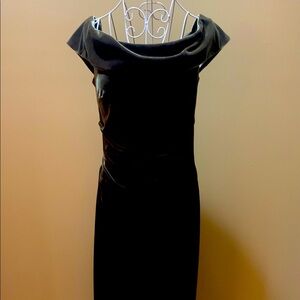 Elegant Olive Velvet Long Dress
Worn Once
